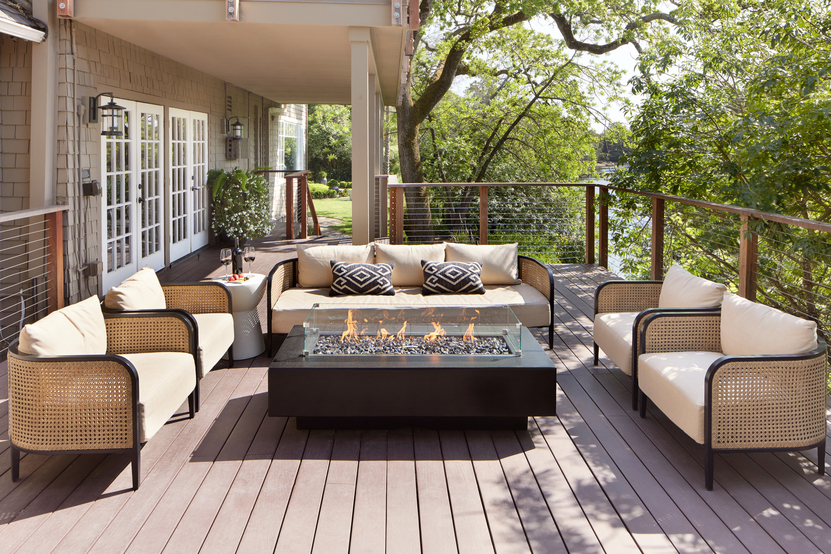 deck-fire-pit.jpg