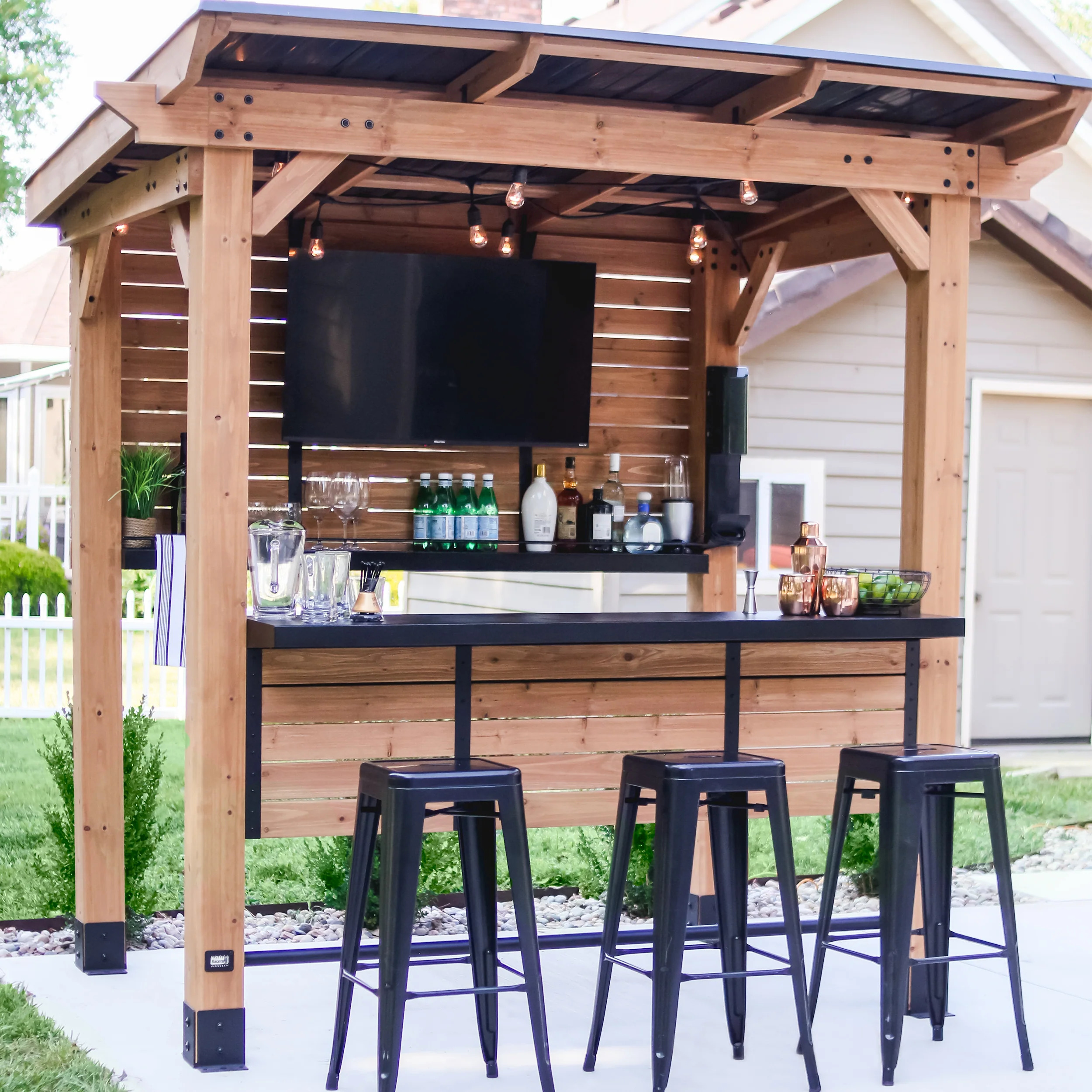Outdoor bars